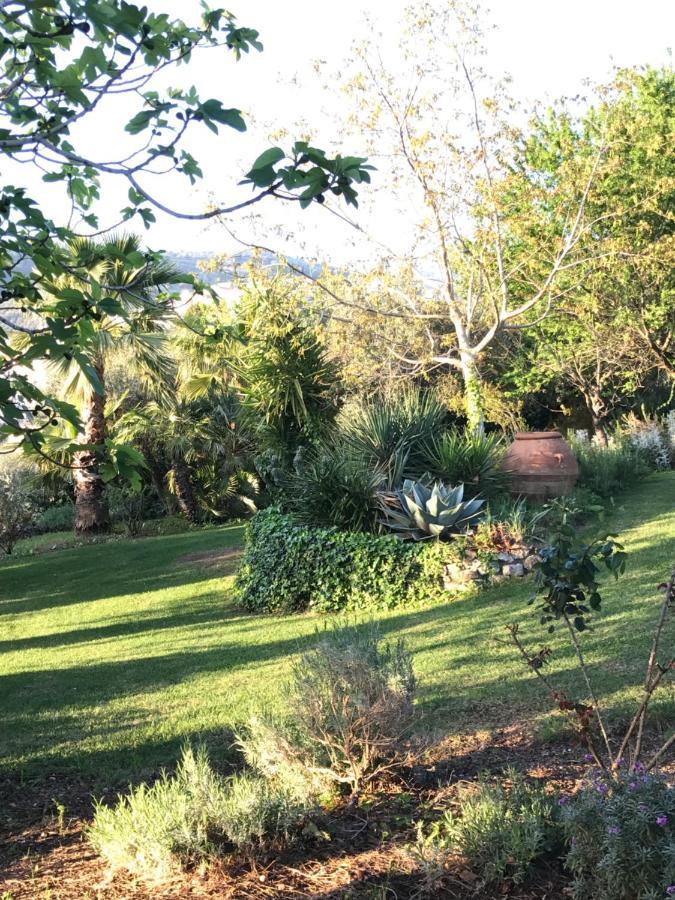 Agriturismo Castello Santa Margherita Cori Eksteriør bilde
