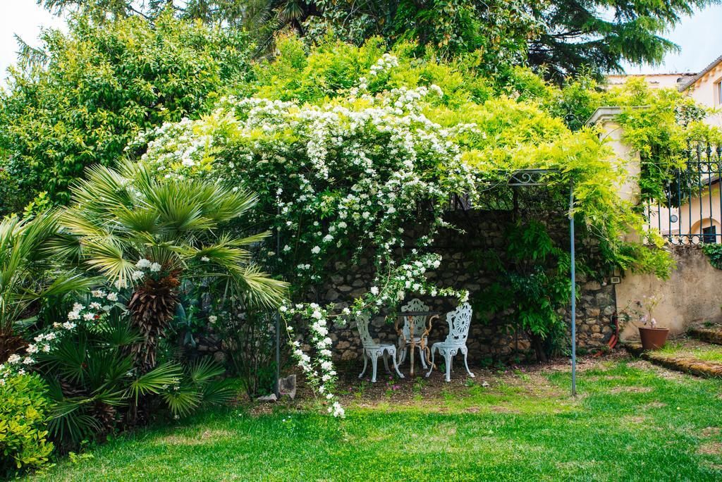 Agriturismo Castello Santa Margherita Cori Eksteriør bilde
